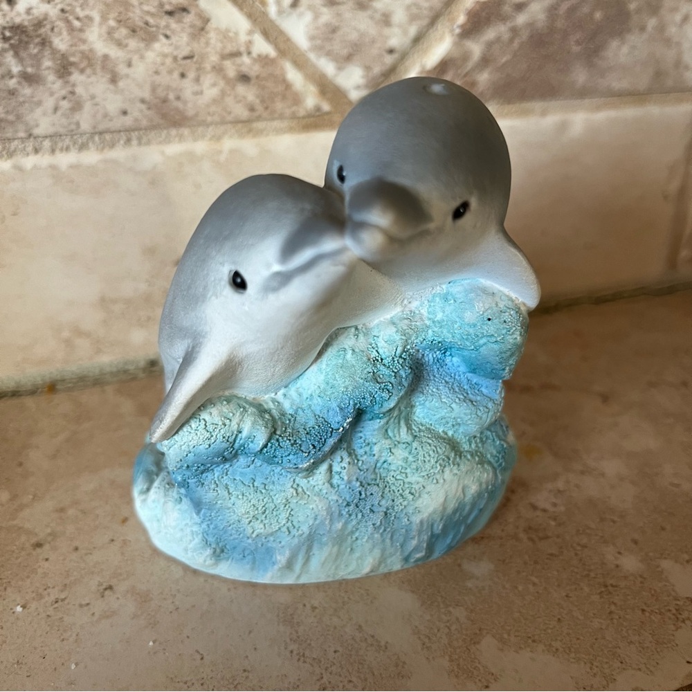 Vintage Stone Critters 2 Dolphins leaping figurine SC-609 USA